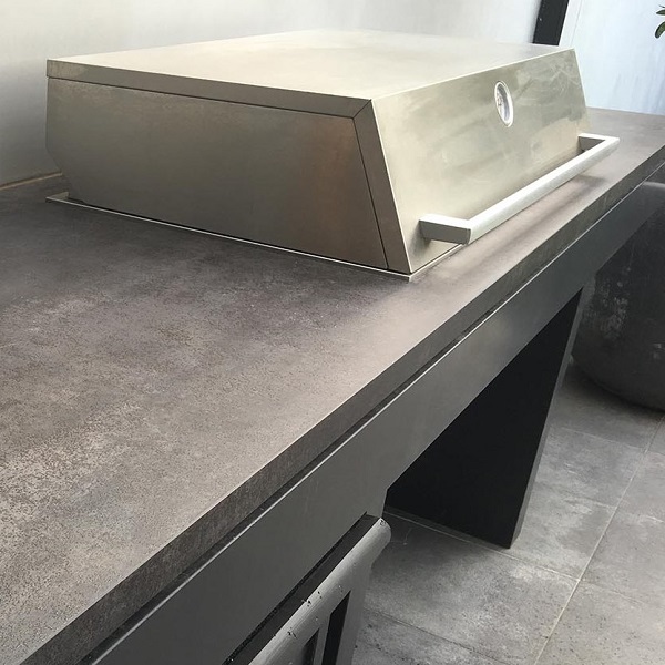Neolith-Barbecue-Outdoor-Iron-Grey-BBQ-Benchtop